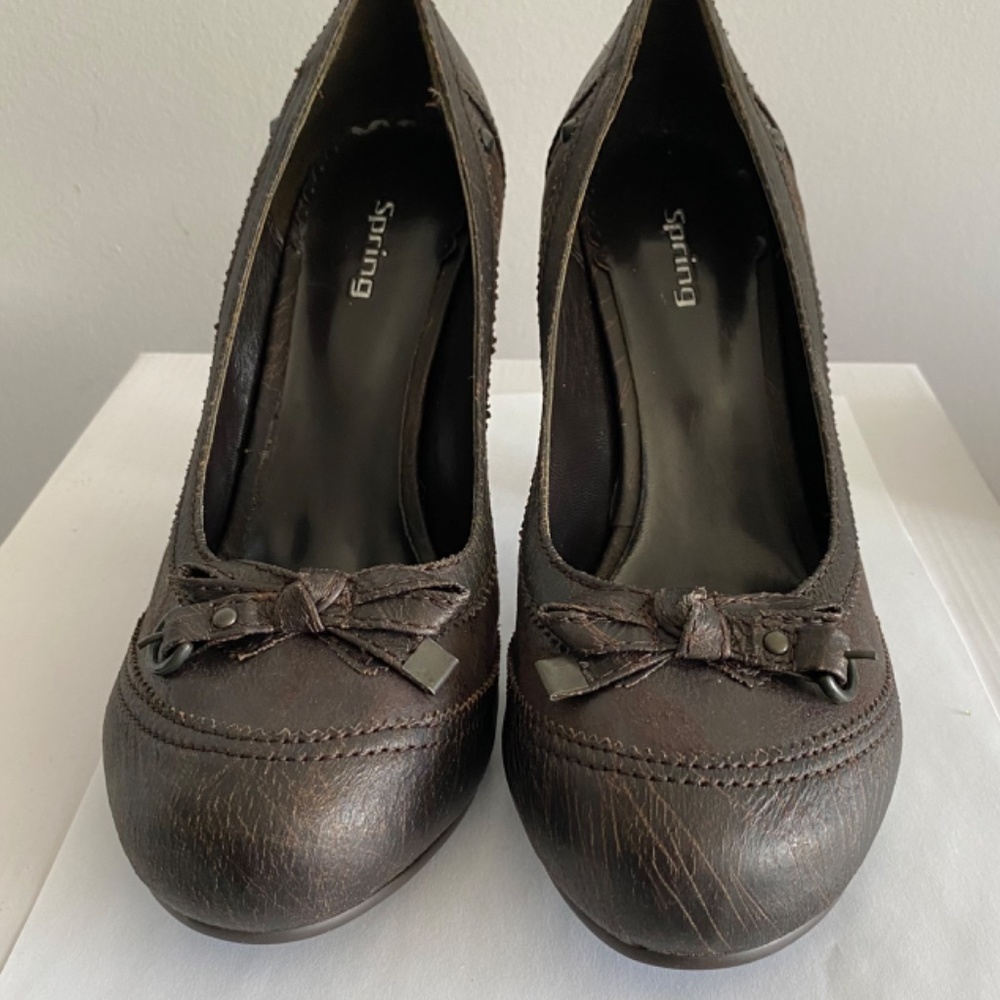 Spring Weigel Brown Heels, US 9, Eur 39